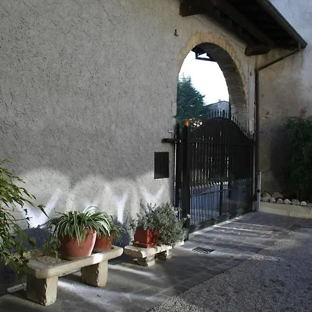 Bed & Breakfast La Piccola Corte 3*
