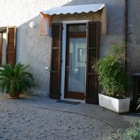 Bed & Breakfast La Piccola Corte Polpenazze del Garda
